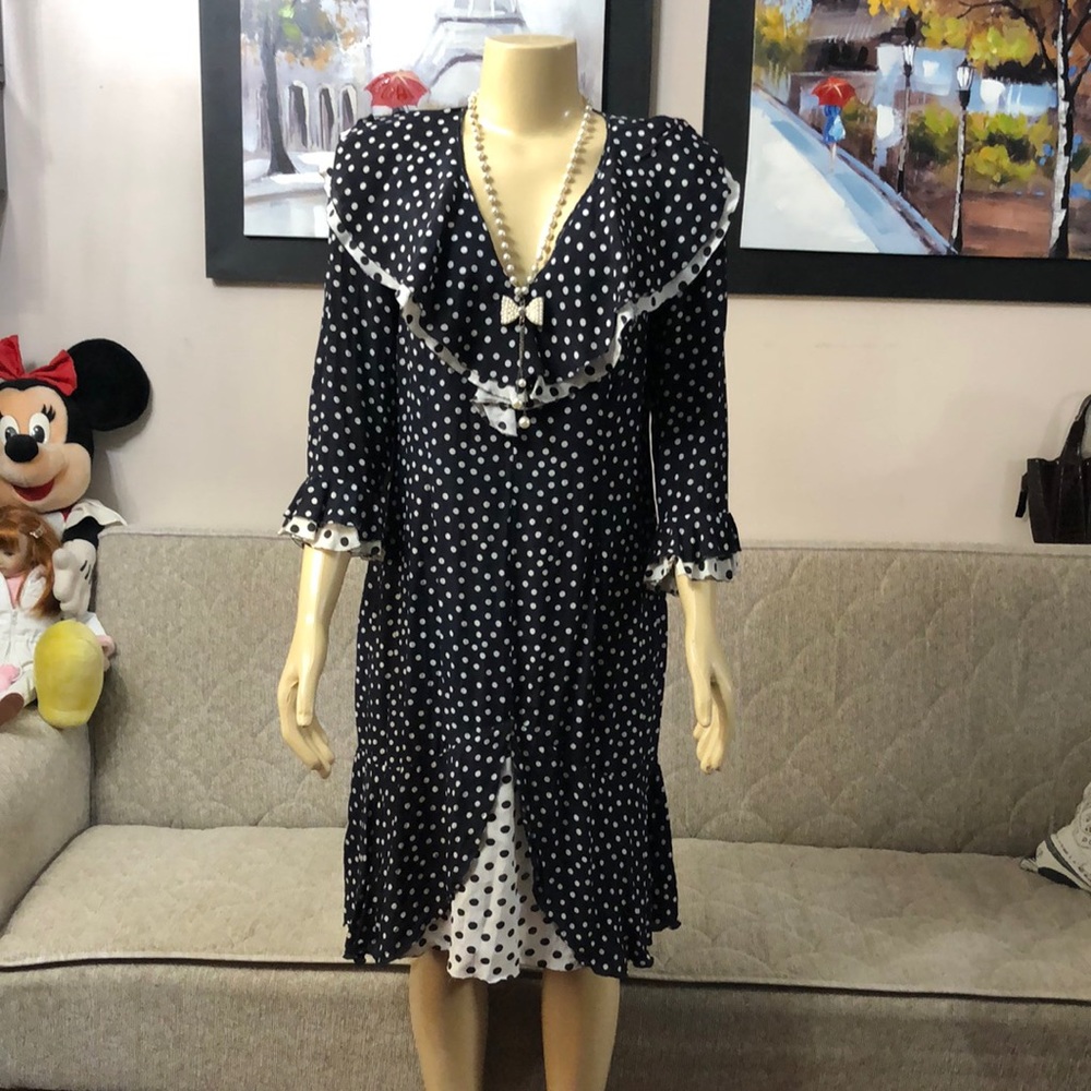 🌺VINTAGE CUSTOM MADE DRESS FROM EUROPE